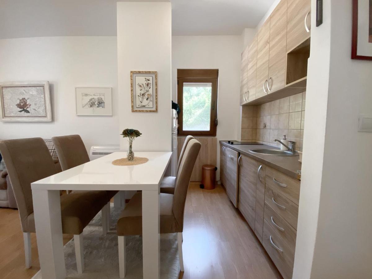 Welcome Apartments Petrovac na moru Exterior foto